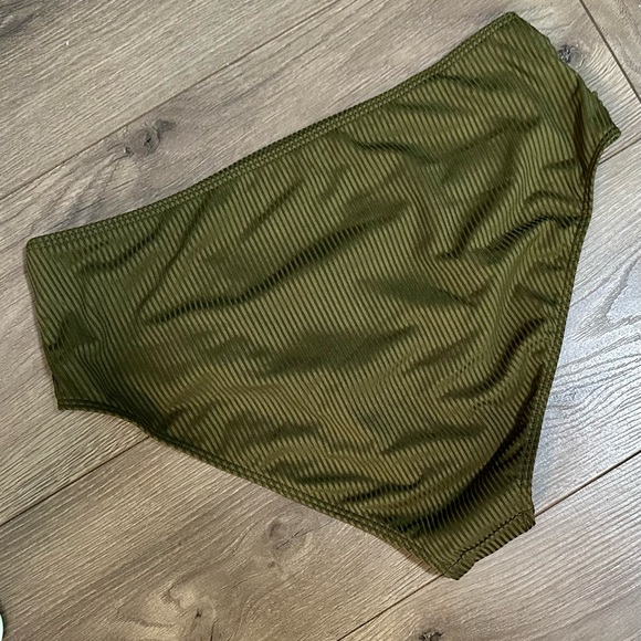 5/$20 NWOT SHEIN 1x bikini bottoms, olive green, high waist - Picture 6 of 7